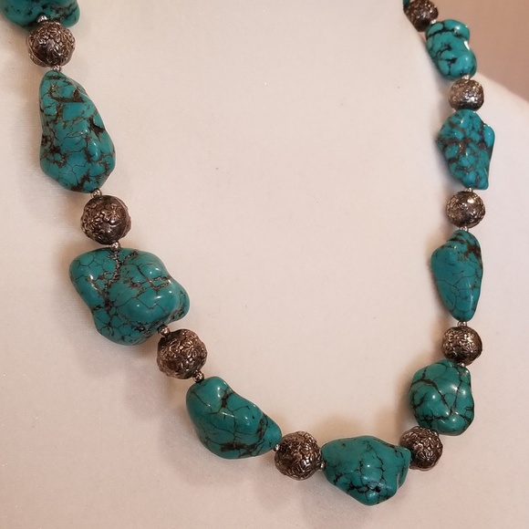 Turquoise and sterling silver necklace - Picture 3 of 5